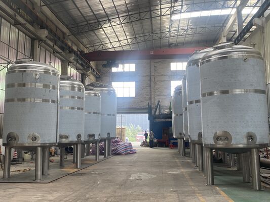 SS304 Body Material Water Treatment Tank with Mirror Polishing and Stainless Steel